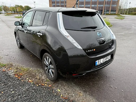 Nissan Leaf 2013 photo 4
