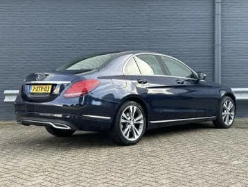 Mercedes-Benz C 180 2014 photo 2