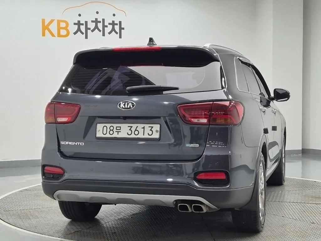 Kia Sorento 2018 photo 3