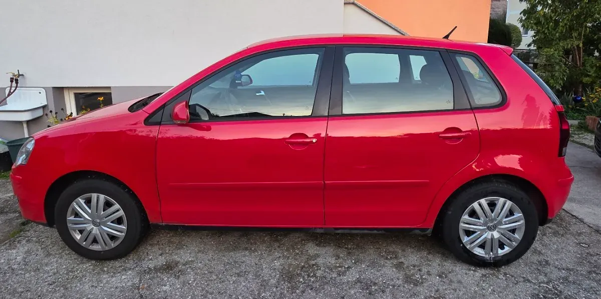 Volkswagen Polo 2005 photo 2
