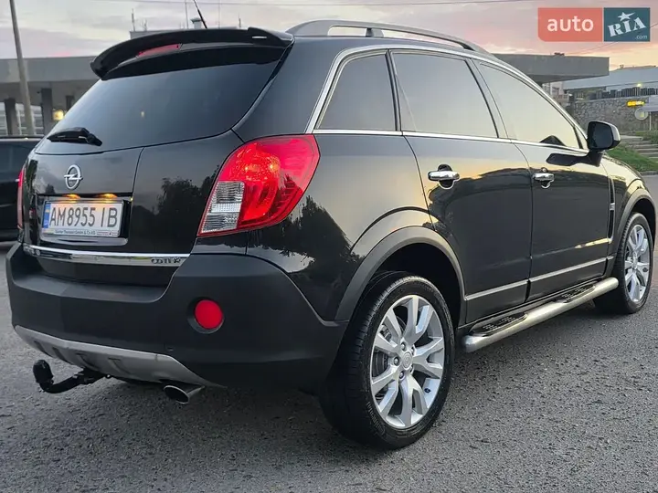 Opel Antara 2012 photo 3