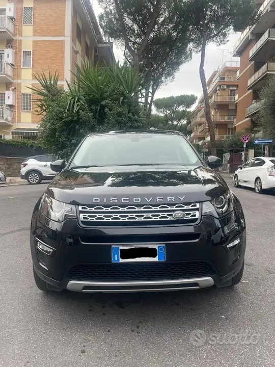 Land Rover Discovery Sport 2017 photo 2