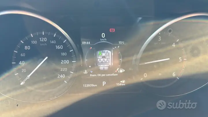 Land Rover Discovery Sport 2017 photo 3