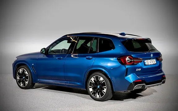 BMW Ix3 2022 photo 2