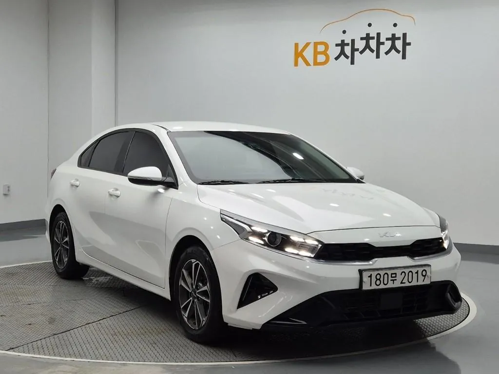 Kia K3 2022 photo 4