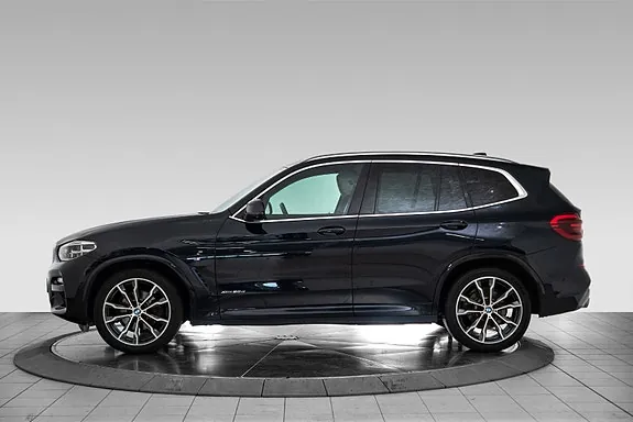 BMW X3 2018 photo 2