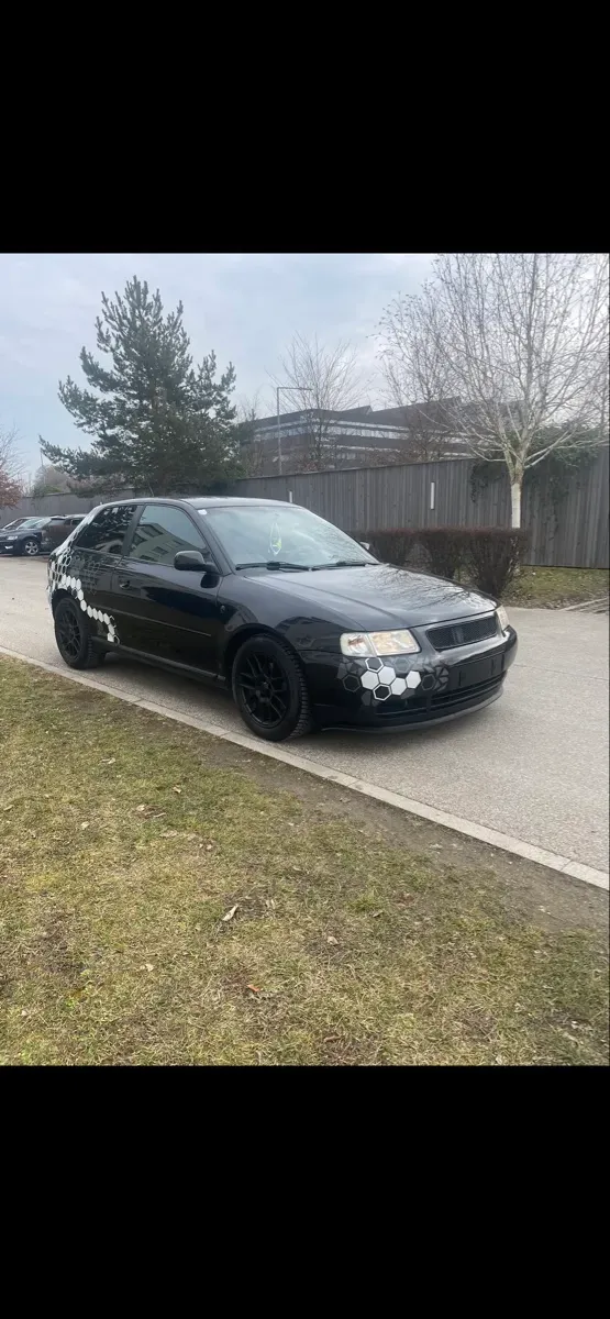 Audi A3 2000 photo 2