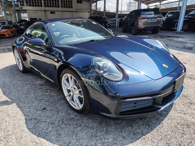 Porsche 911 Carrera