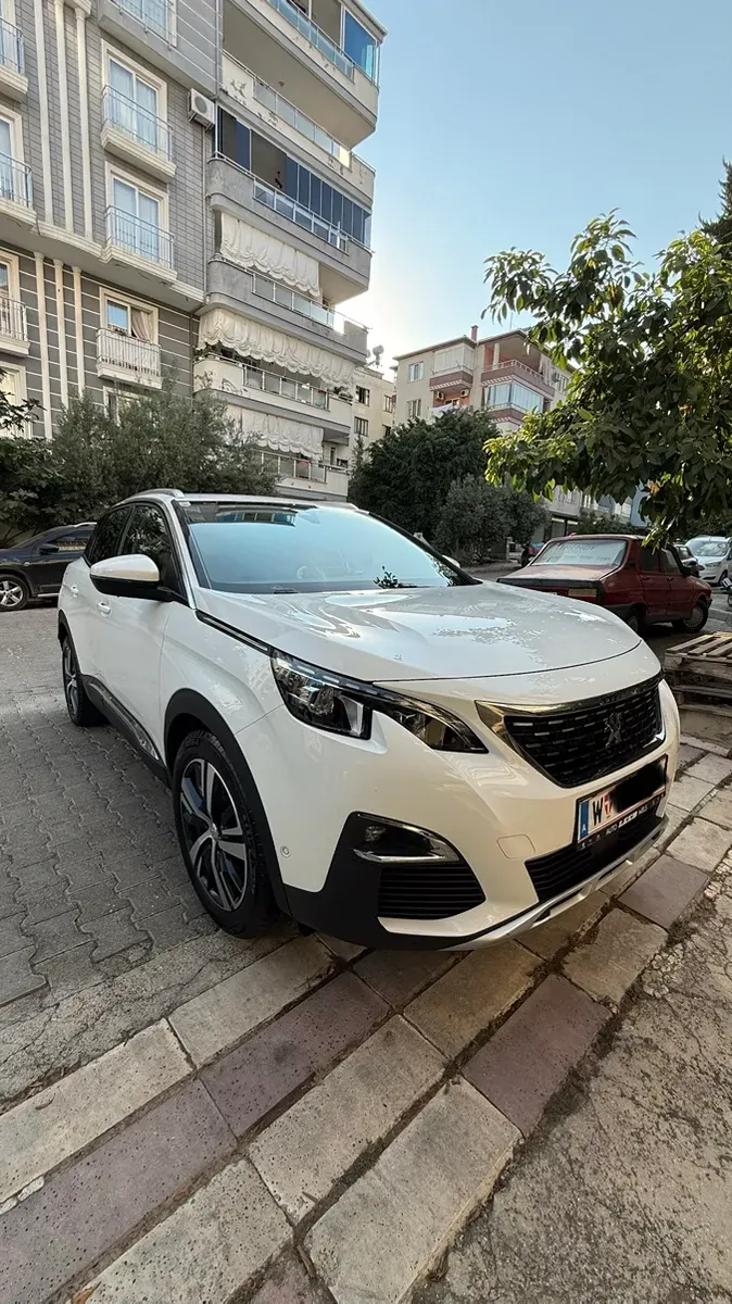Peugeot 3008 2017 photo 2