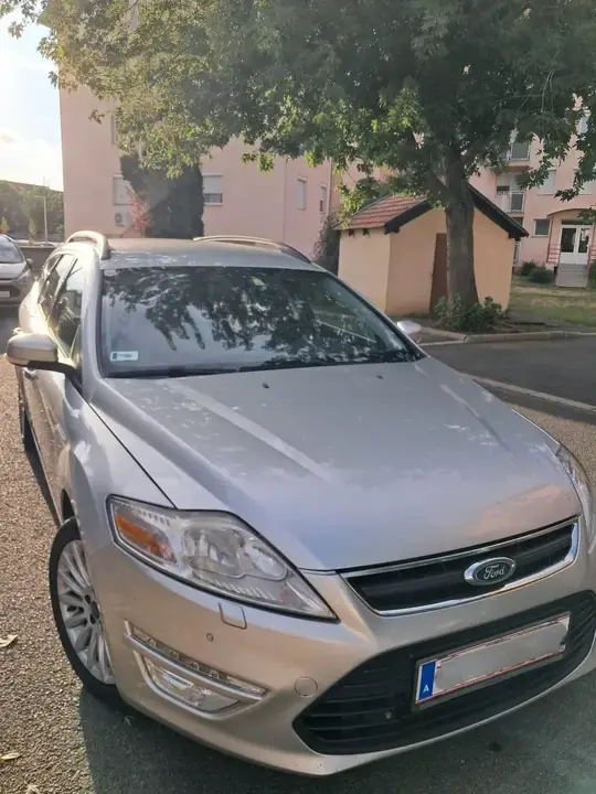 Ford Mondeo 2012 photo 2