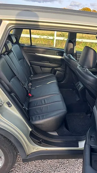Subaru Outback 2012 photo 5