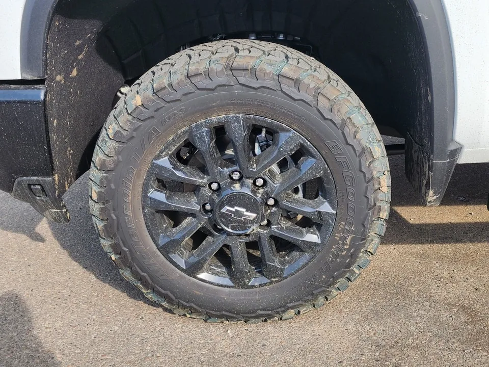 Chevrolet Silverado 3500Hd 2026 photo 5