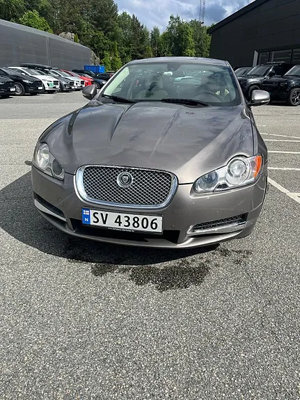 Jaguar Xf 2010 photo 5
