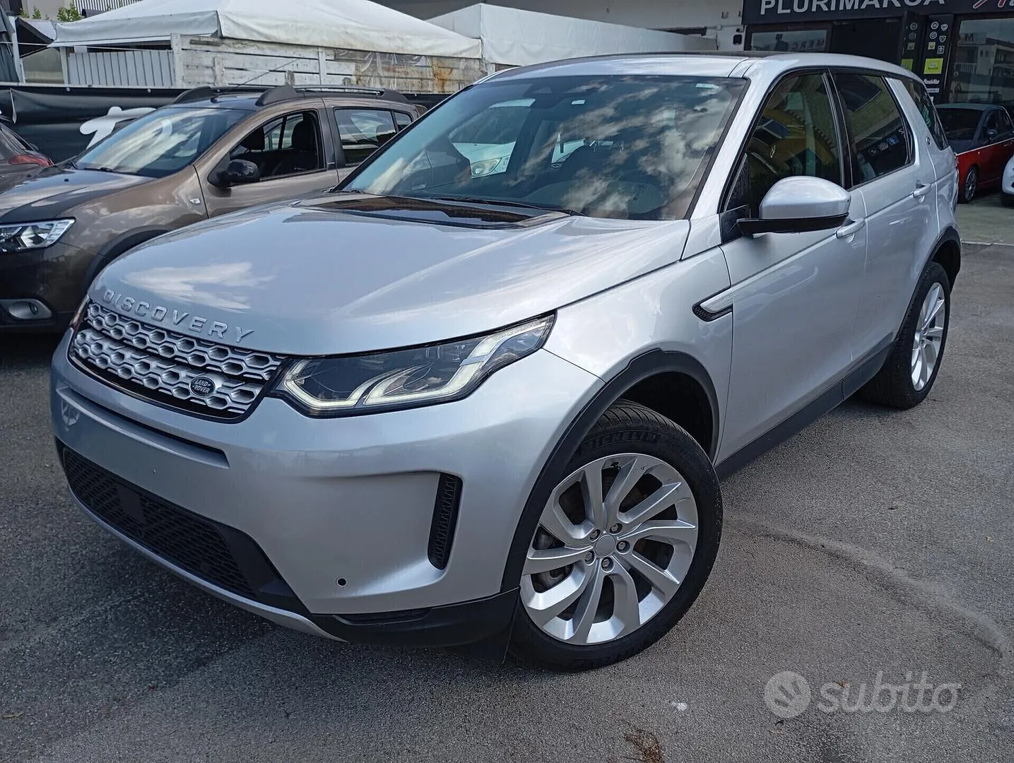Land Rover Discovery Sport 2022 photo 2
