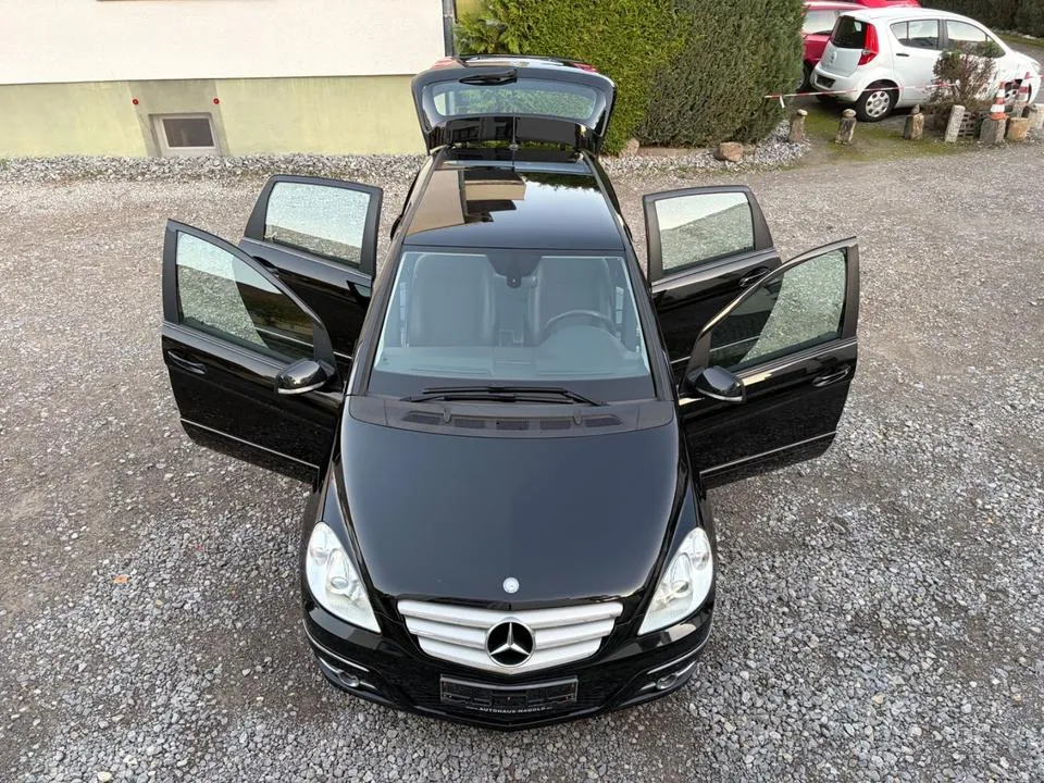 Mercedes-Benz B 160