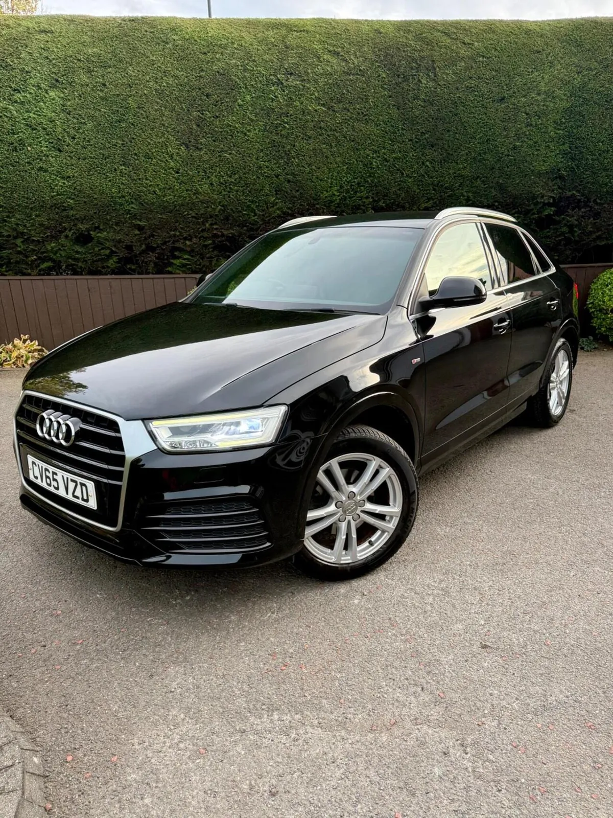 Audi Q3 2015 photo 4