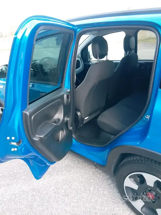 Fiat Panda 2023 photo 2