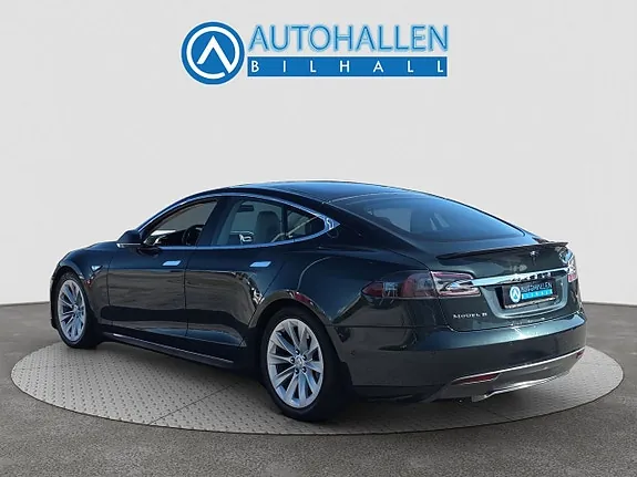 Tesla Model S 2014 photo 4