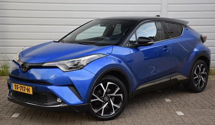 Toyota C-Hr 2018 photo 3