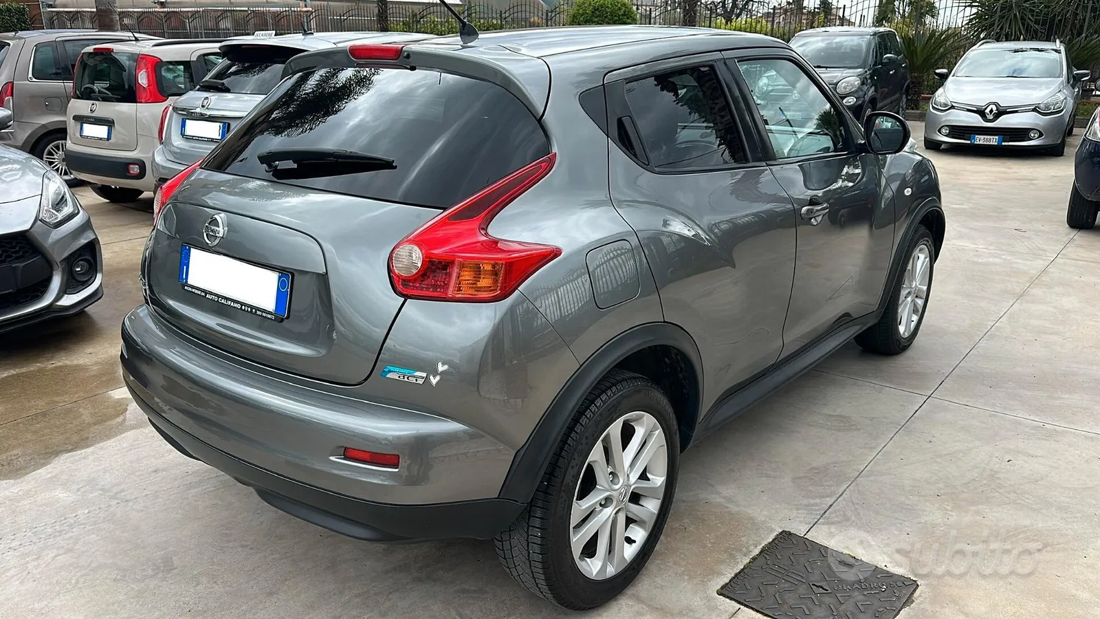 Nissan Juke 2012 photo 4