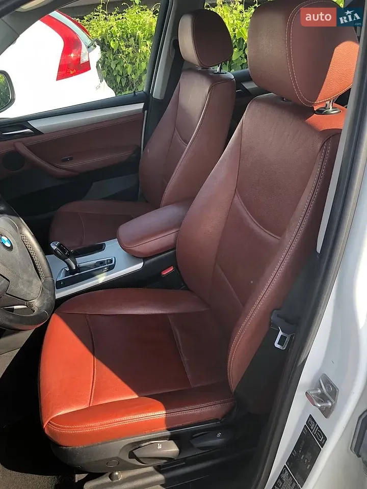 BMW X3 2012 photo 4