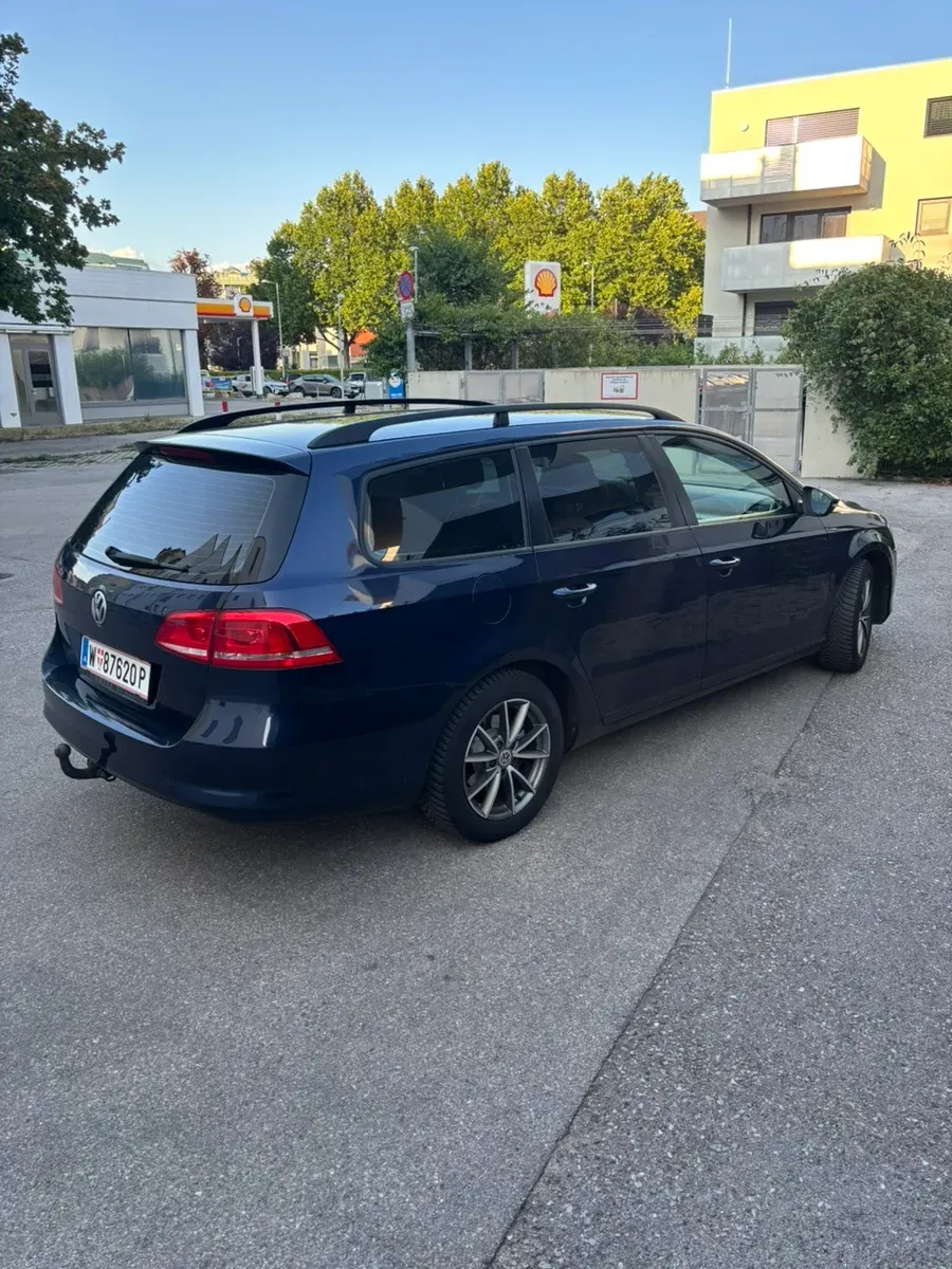 Volkswagen Passat 2012 photo 3