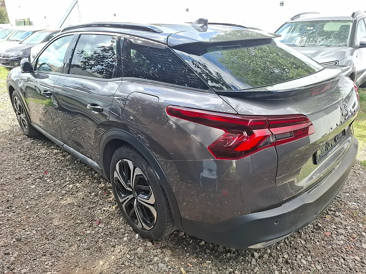 Citroen C5 X 2022 photo 3