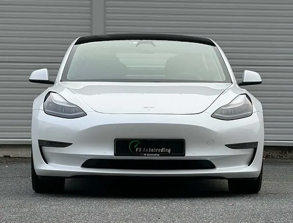 Tesla Model 3 2021 photo 4