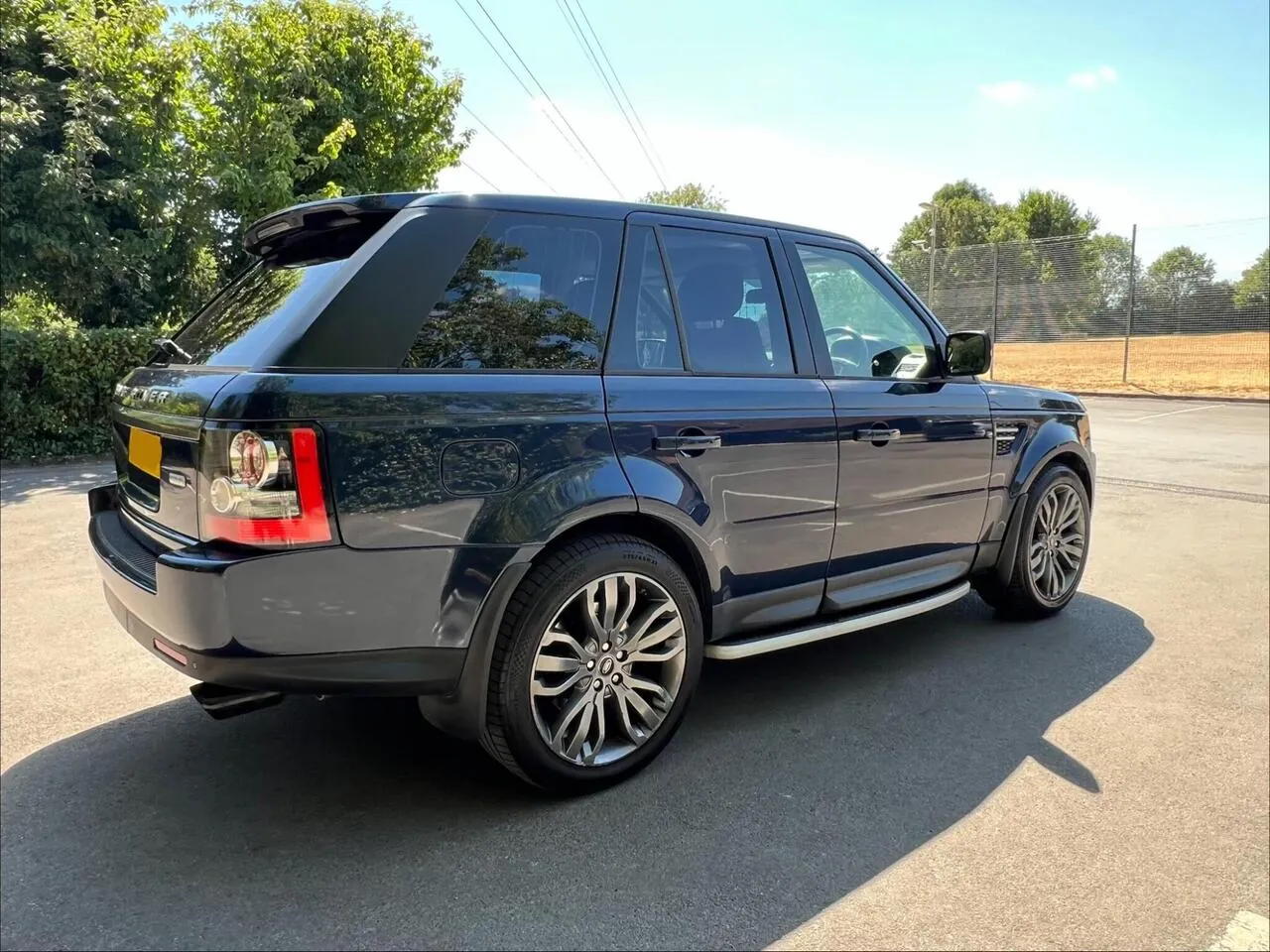 Land Rover Range Rover Sport 2012 photo 3