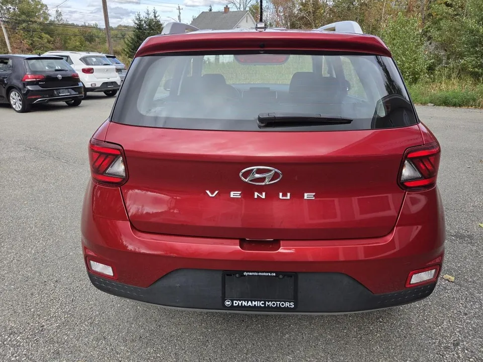 Hyundai Venue 2025 photo 4