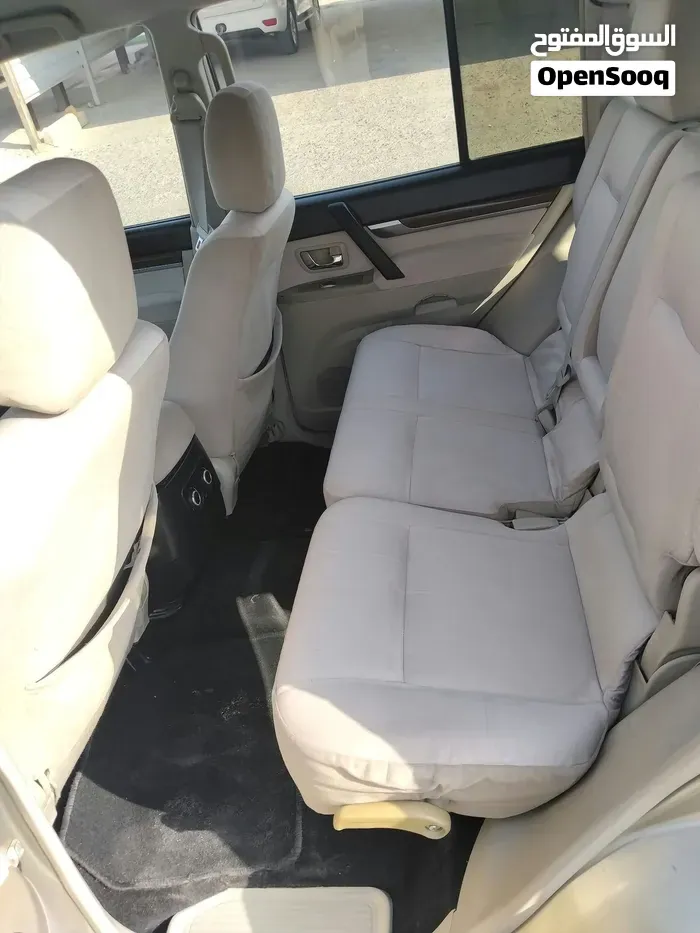 Mitsubishi Pajero 2008 photo 3