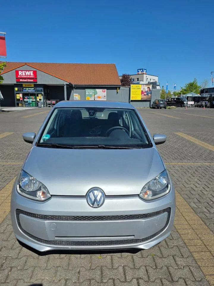 Volkswagen Up