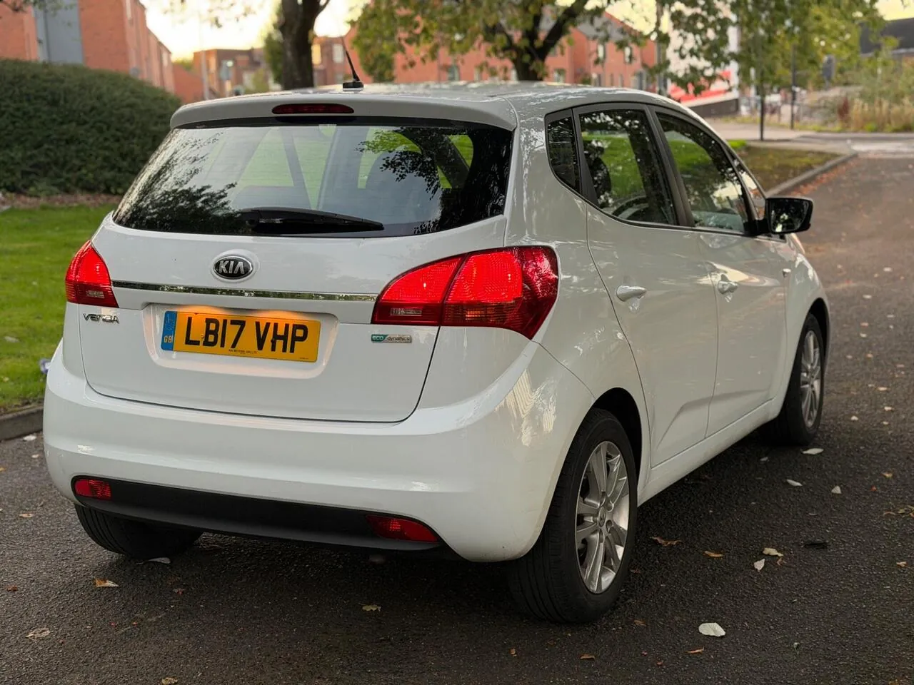 Kia Venga 2017 photo 5