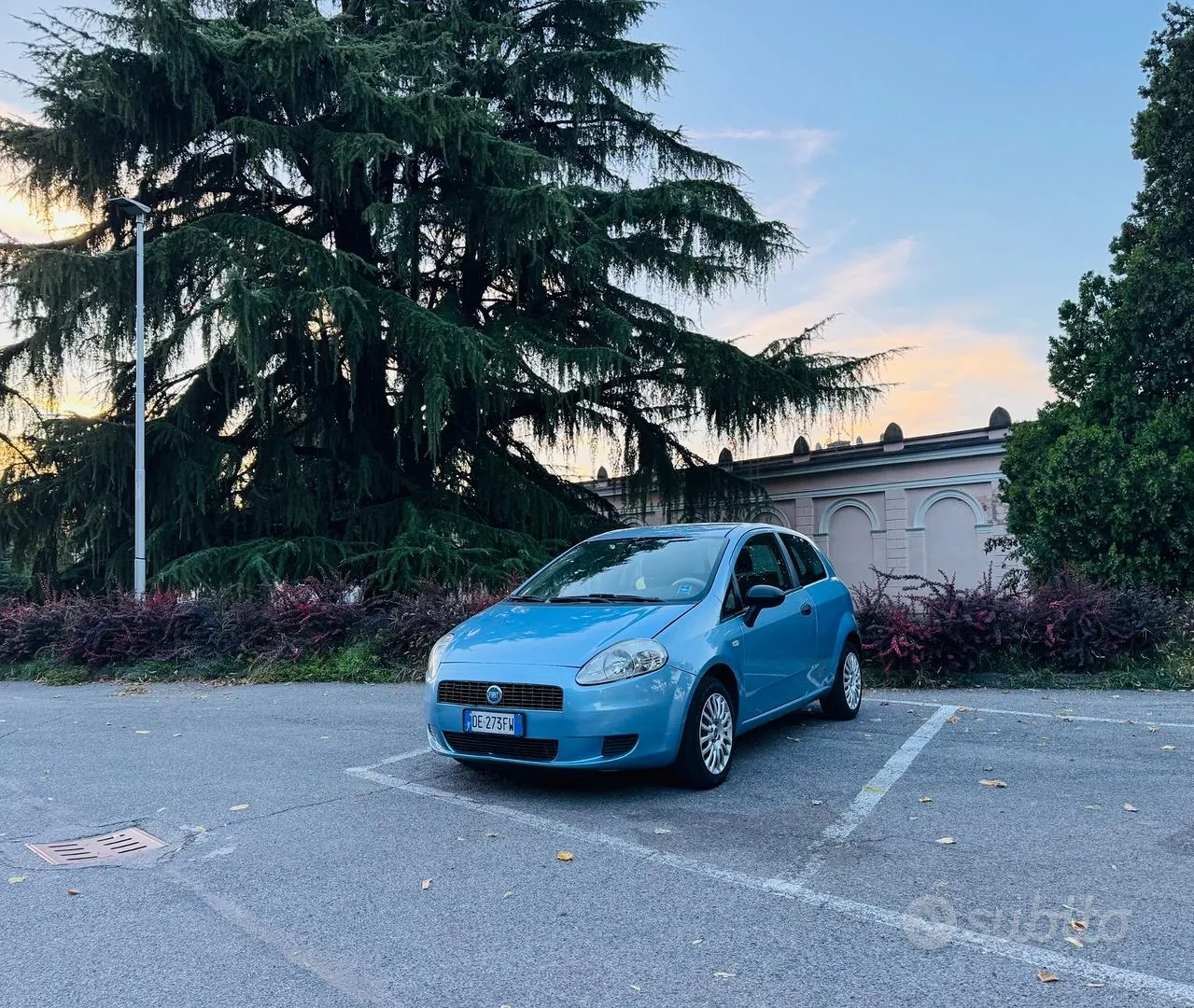Fiat Grande Punto 2007 photo 2