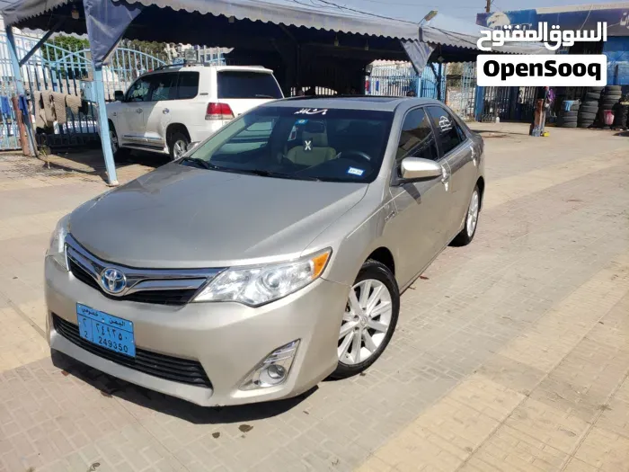 Toyota Camry 2014 photo 3