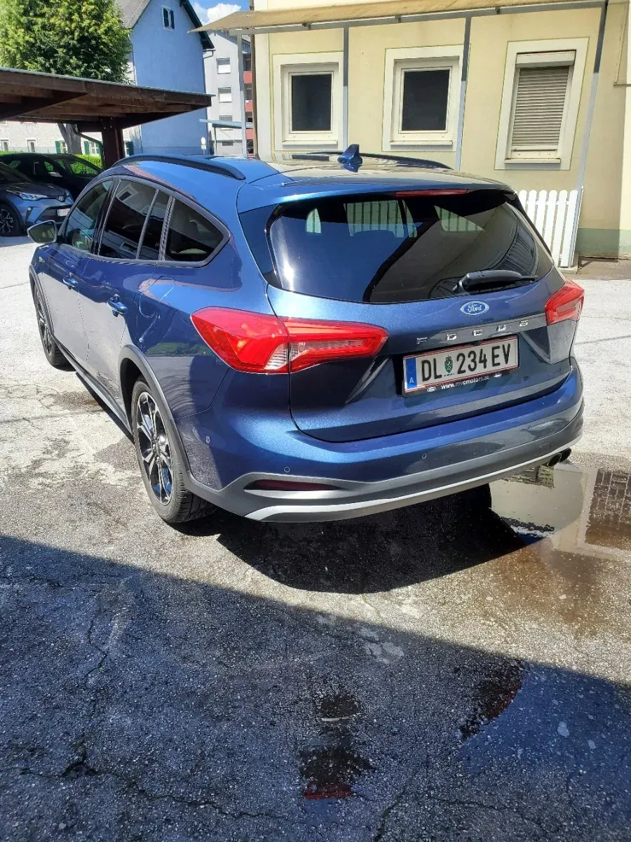 Ford Focus 2019 photo 3