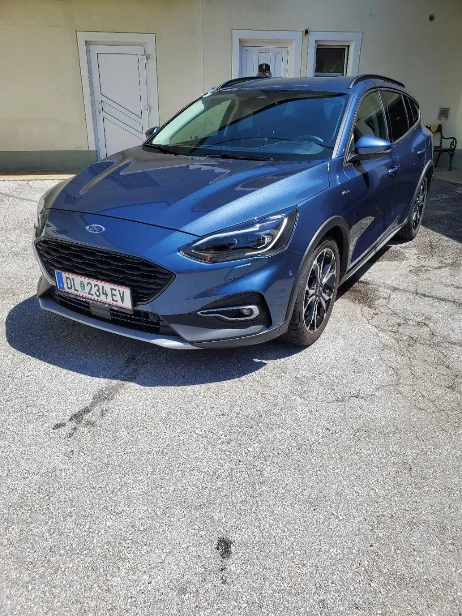 Ford Focus 2019 photo 2