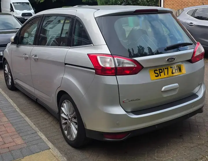 Ford Grand C-Max 2017 photo 3