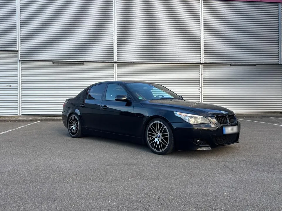 BMW E60
