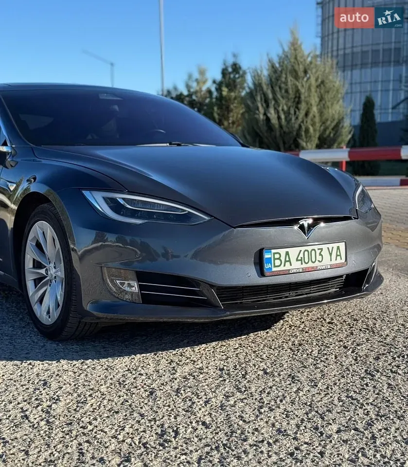 Tesla Model S 2017 photo 5