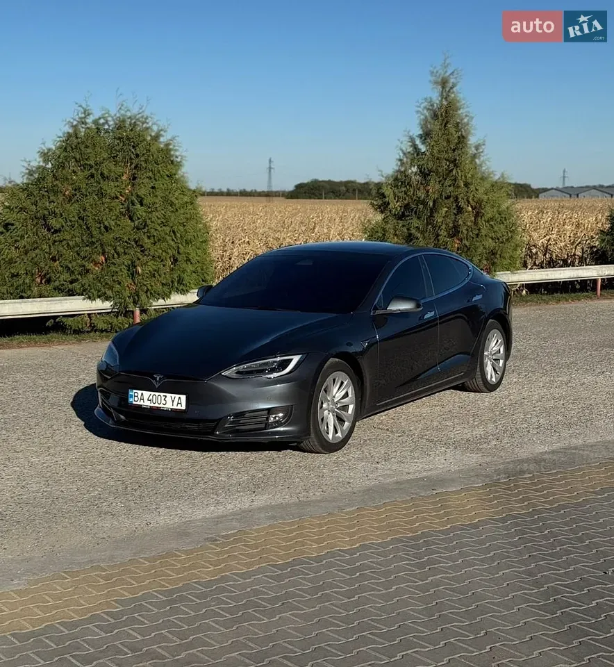Tesla Model S