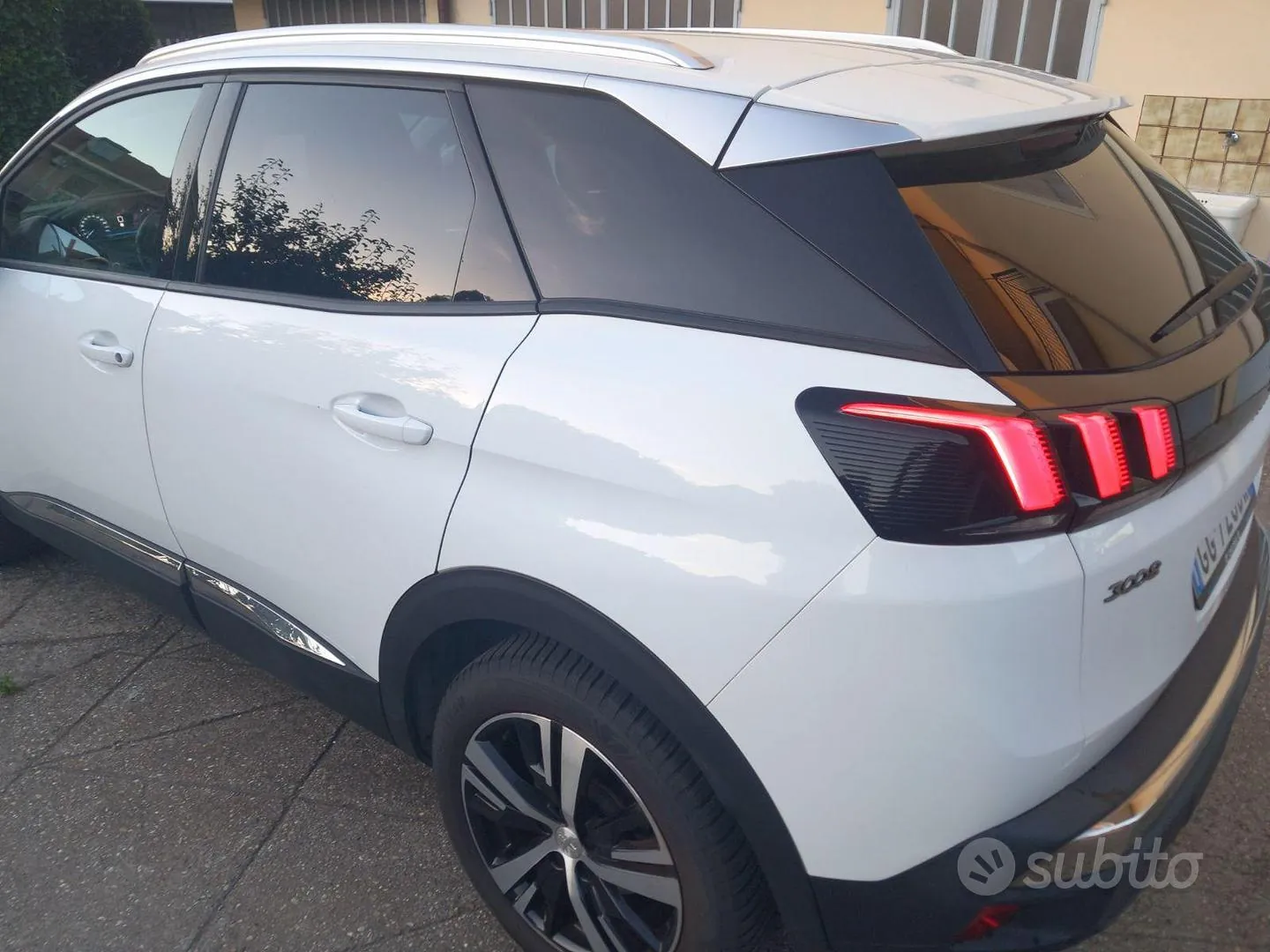 Peugeot 3008 2021 photo 2