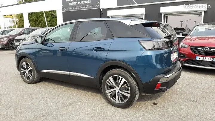 Peugeot 3008 2023 photo 3