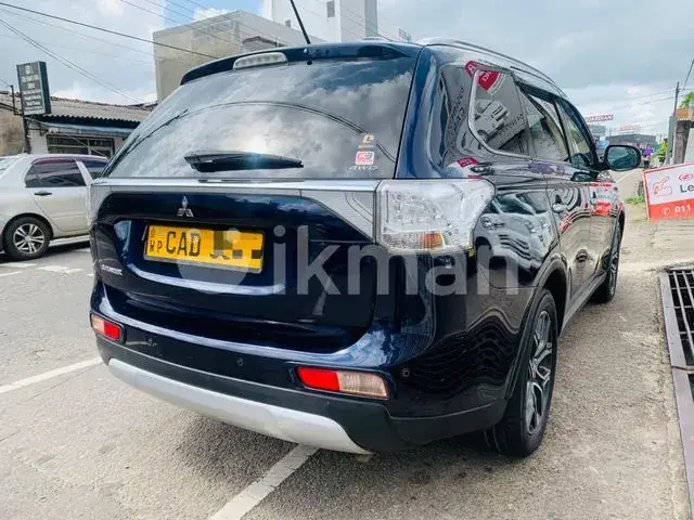 Mitsubishi Outlander 2014 photo 4