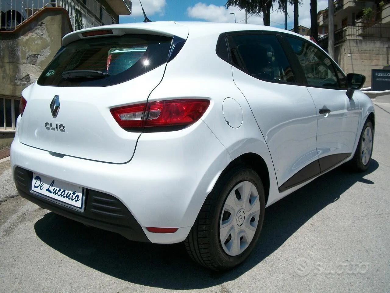 Renault Clio Van