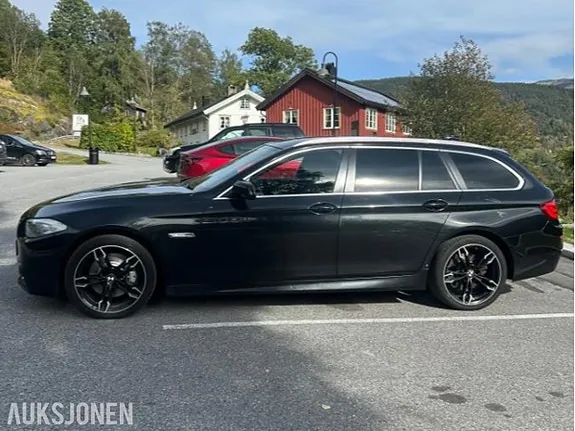 BMW 5 Series 2011 photo 4