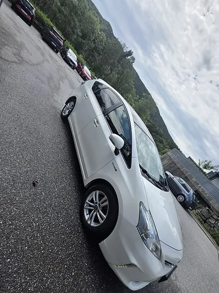 Toyota Prius 2012 photo 5