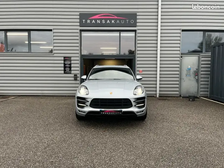 Porsche Macan 2015 photo 2
