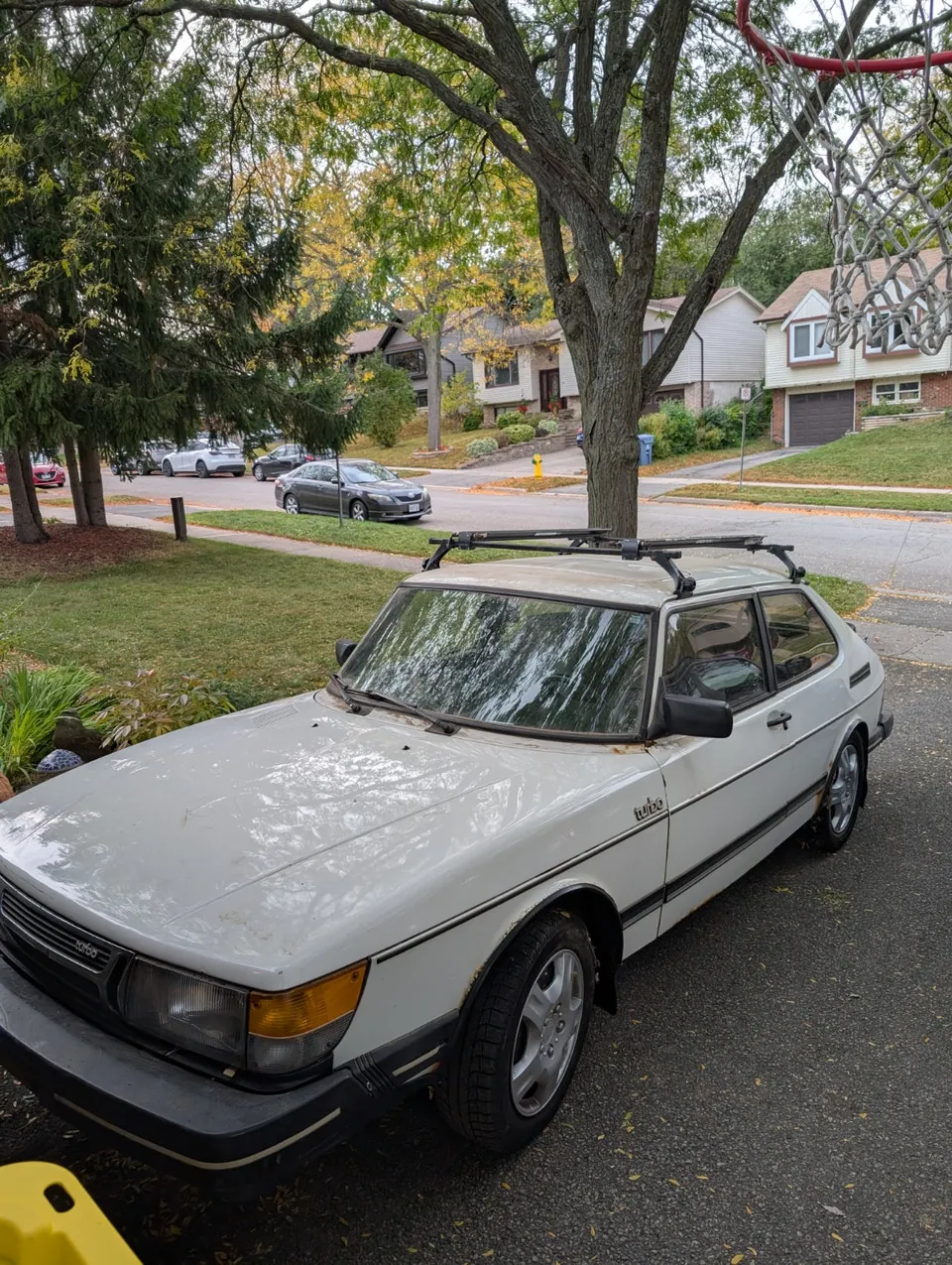 Saab 900 1984 photo 2