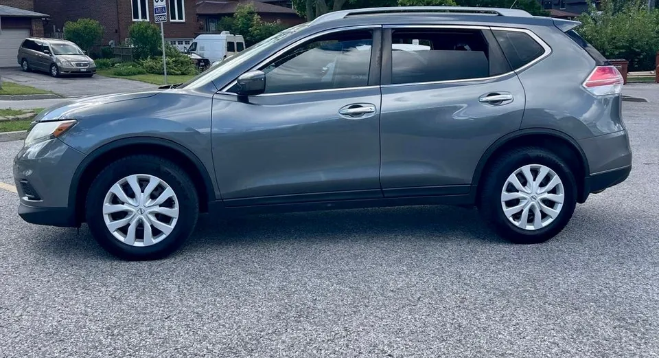 Nissan Rogue 2016 photo 2